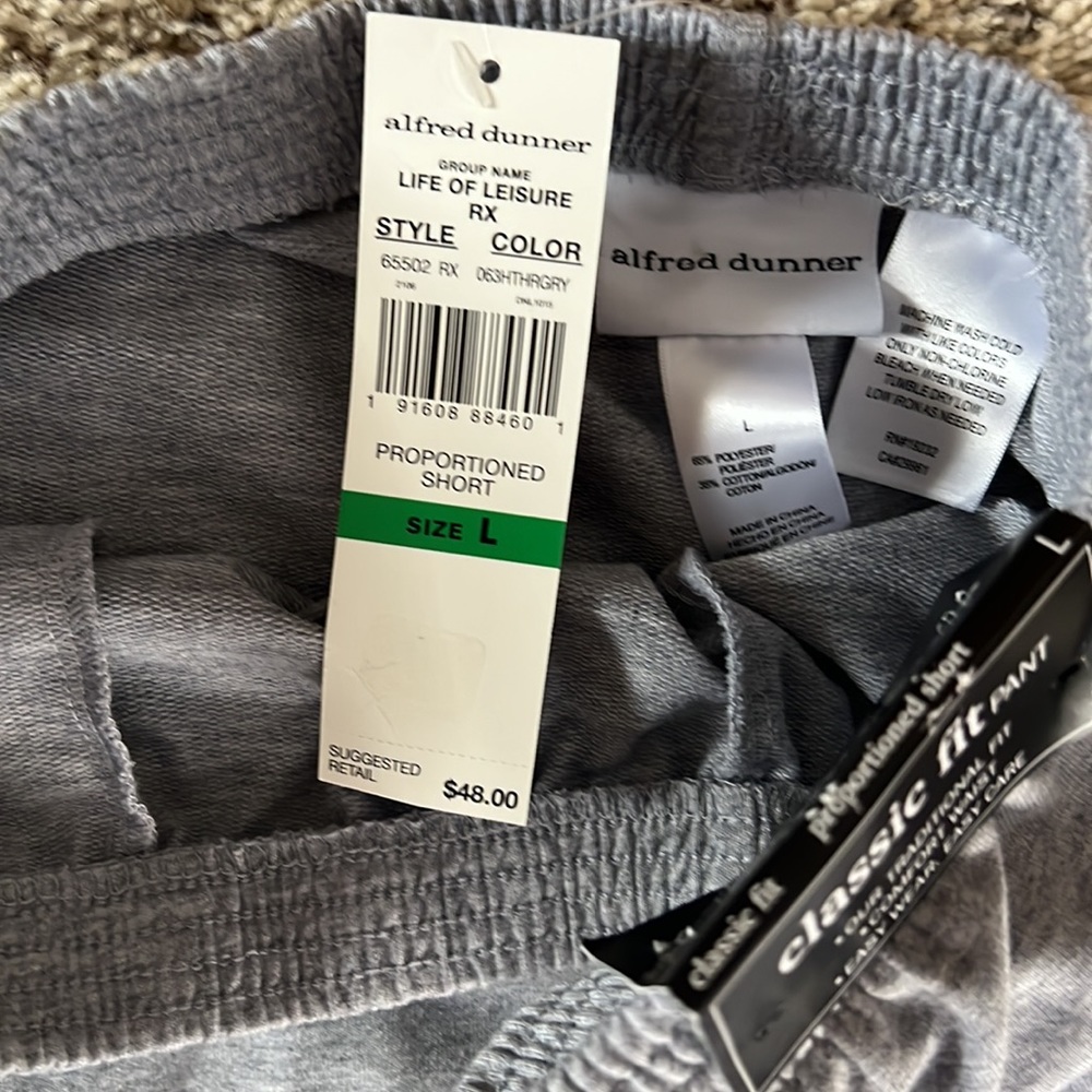 Sweatpants - Picture 5 of 5